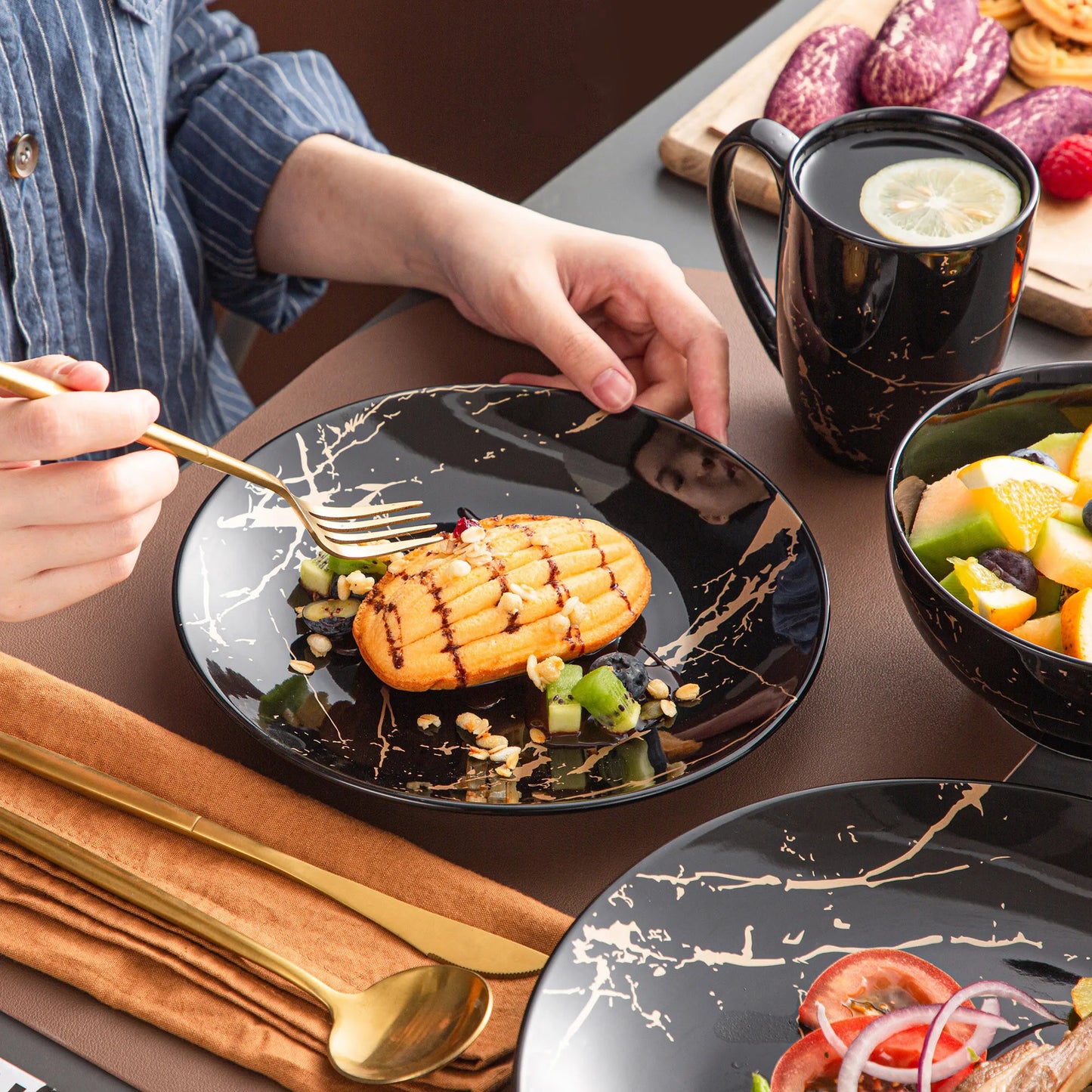 MALACASA Porcelain Dinnerware Set Splash Pattern Collection