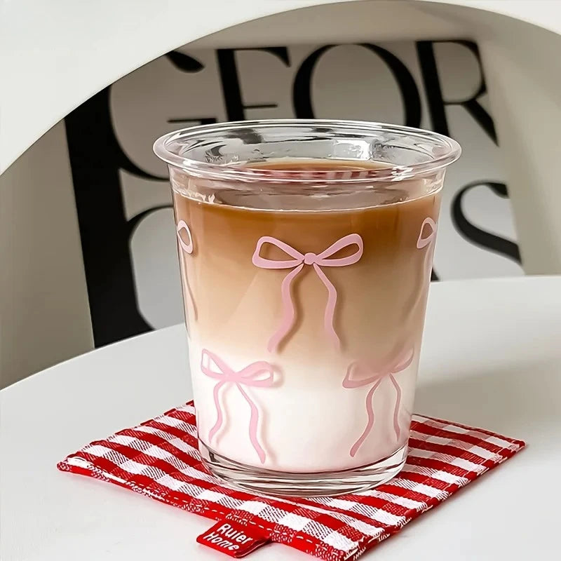 Delicate Glass Bow Cup For Ladies Party And Gathering