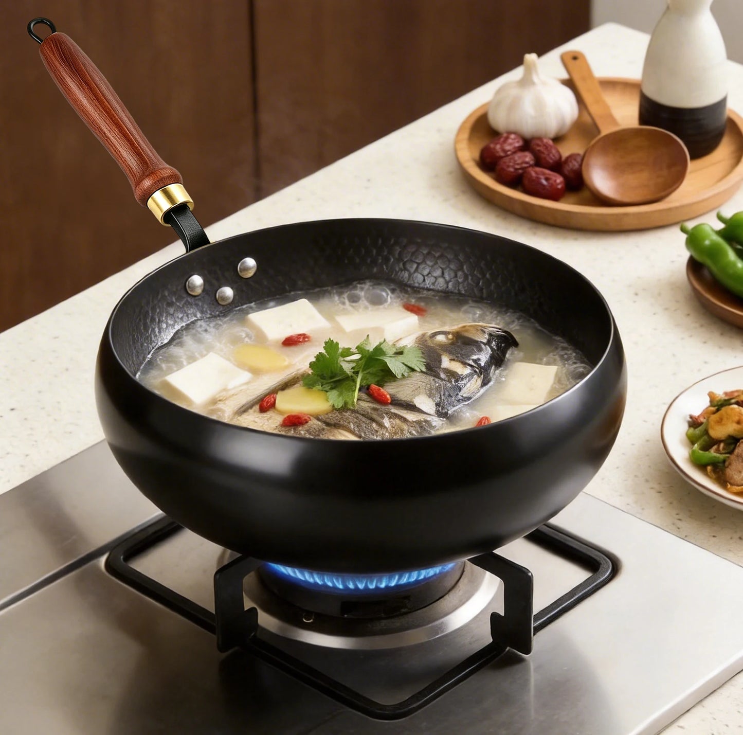 Hammered Wok With Deep Round Bottom For Gas And Induction