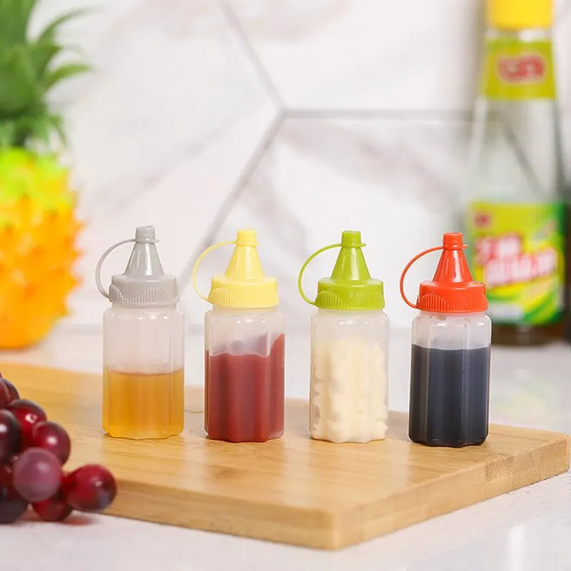 Portable Sauce and Vinegar Squeeze Bottle Set 4 Pack