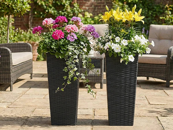 Two Piece Resin Plant Pots With Drainage Holes And Removable Inner Pots