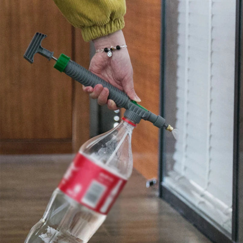 Gardening Watering Sprayer Beverage Bottle With Adjustable Spray Head