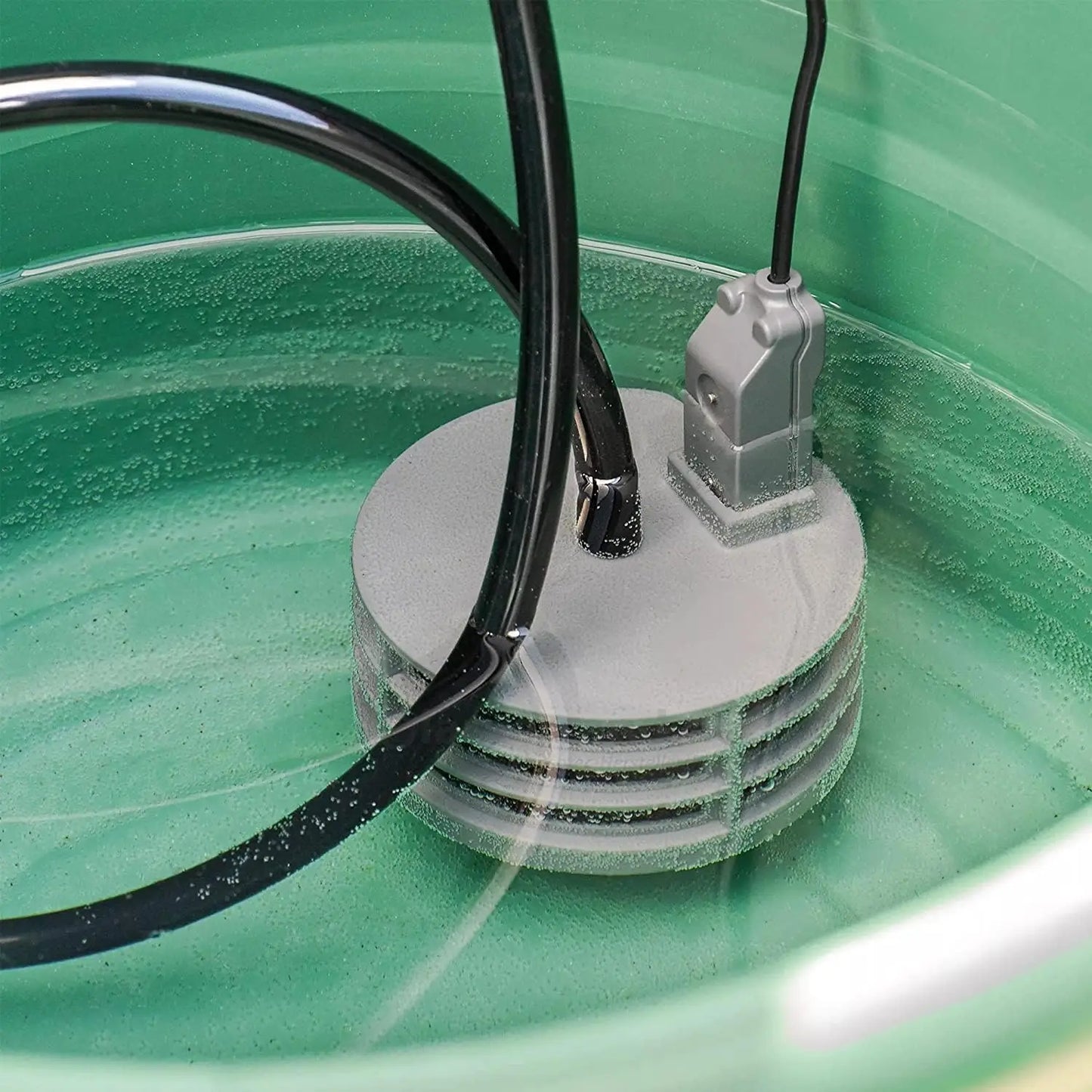 Solar Powered Automatic Watering Drip Irrigation System With 50 Drippers