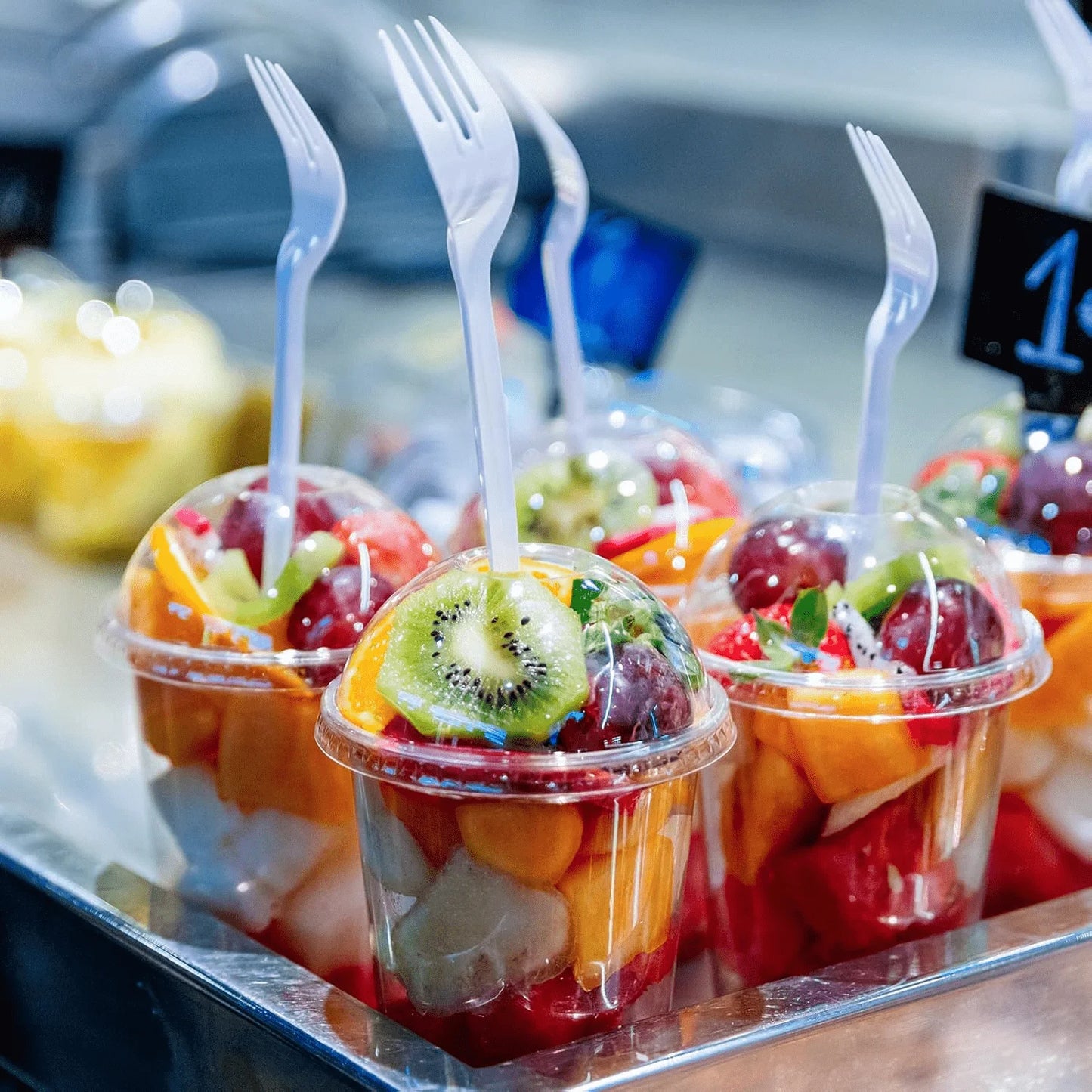 Plastic Disposable Togo Cups With Dome Lids BPA Free